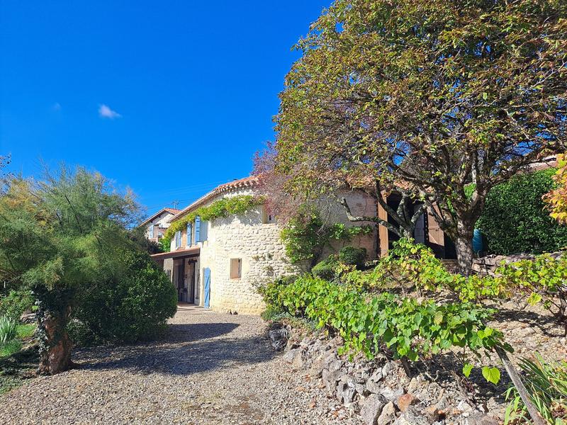 Maison - 144 m² - 6 pièces