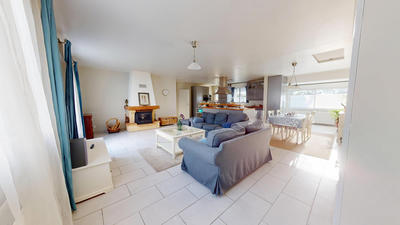 Maison - 105 m² - 4 pièces