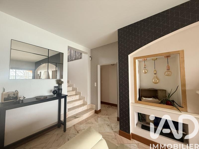 Maison de maîtres - 360 m² - 8 pièces