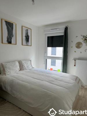 Chambre - 11 m² - 1 pièce