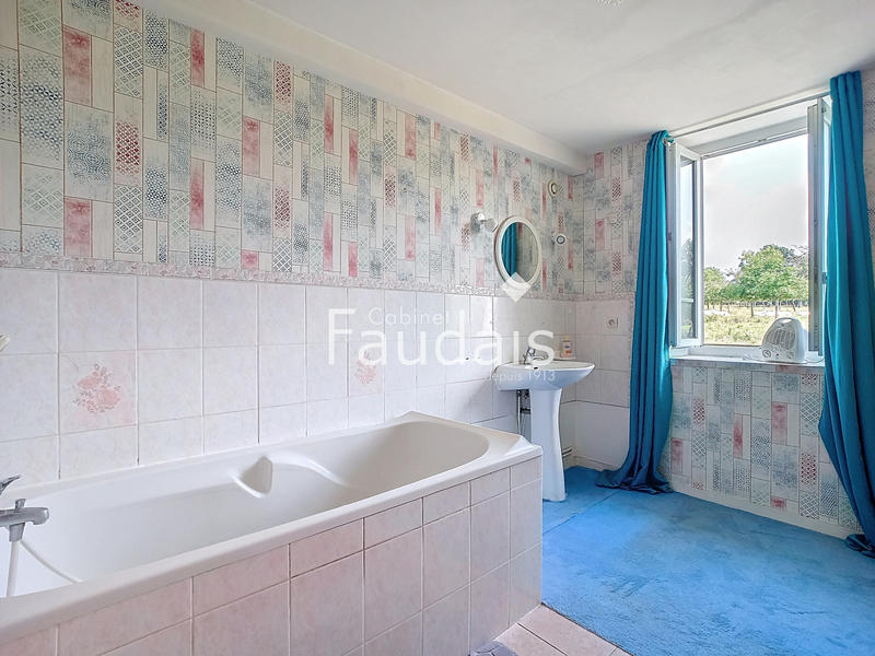 Maison - 160 m² - 5 pièces