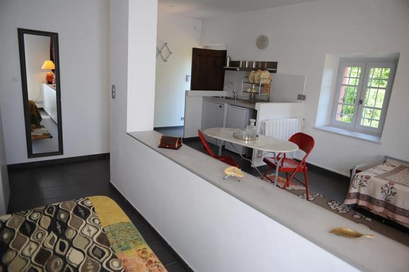 Maison chambre d'hôtes - 420 m² - 16 pièces