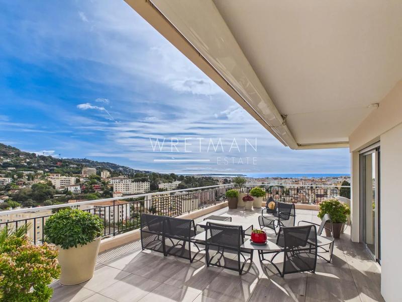 Appartement - 123 m² - 4 pièces