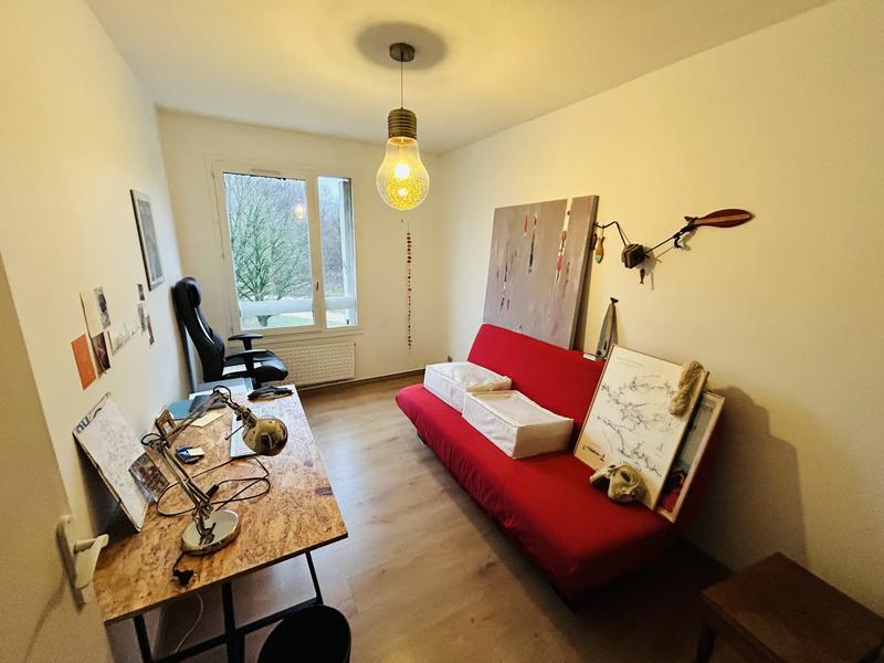 Appartement - 94 m² - 4 pièces