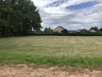 Terrain constructible - 2 010 m²