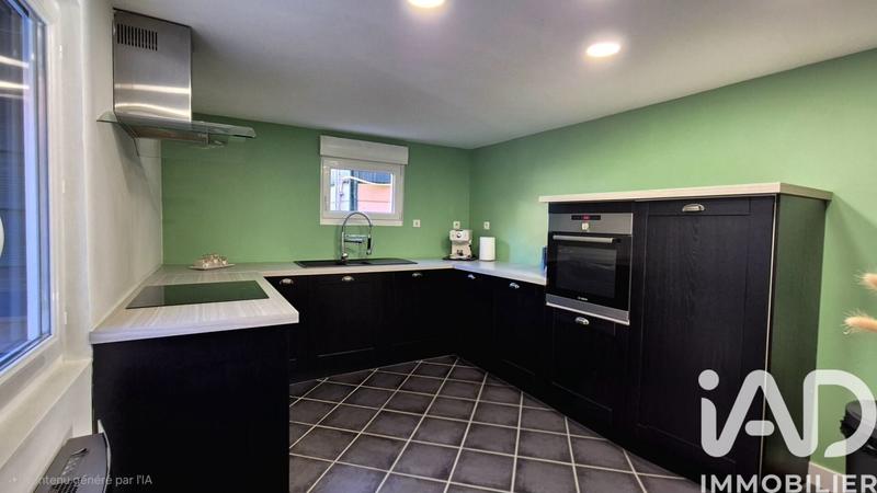 Maison - 170 m² - 6 pièces