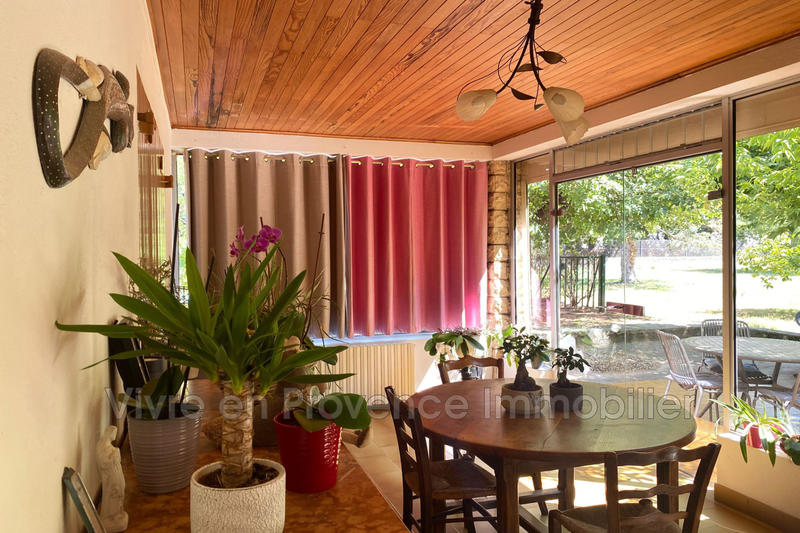 Villa - 180 m² - 5 pièces