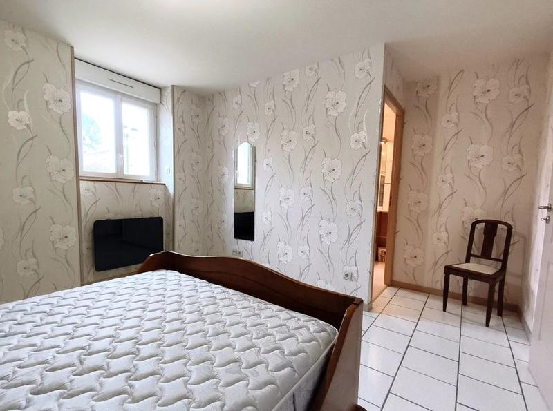 Maison - 229 m² - 9 pièces