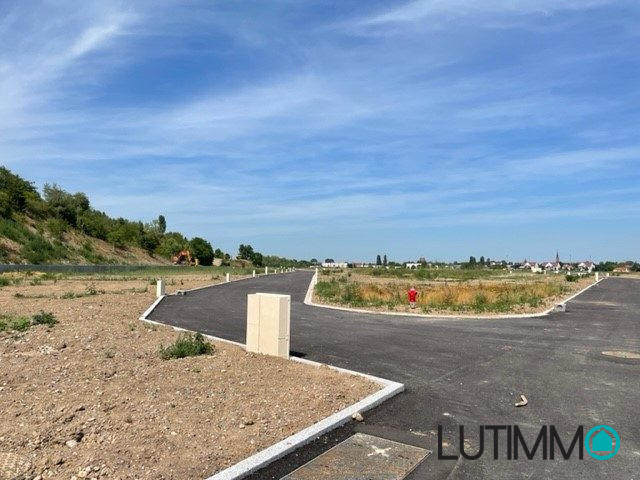 Terrain - 739 m²