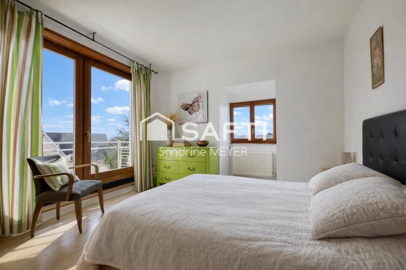 Appartement - 101 m² - 5 pièces