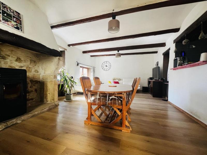 Maison de village - 145 m² - 5 pièces