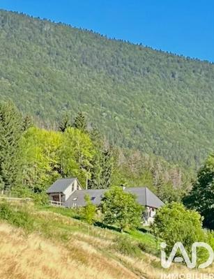 Maison - 128 m² - 4 pièces