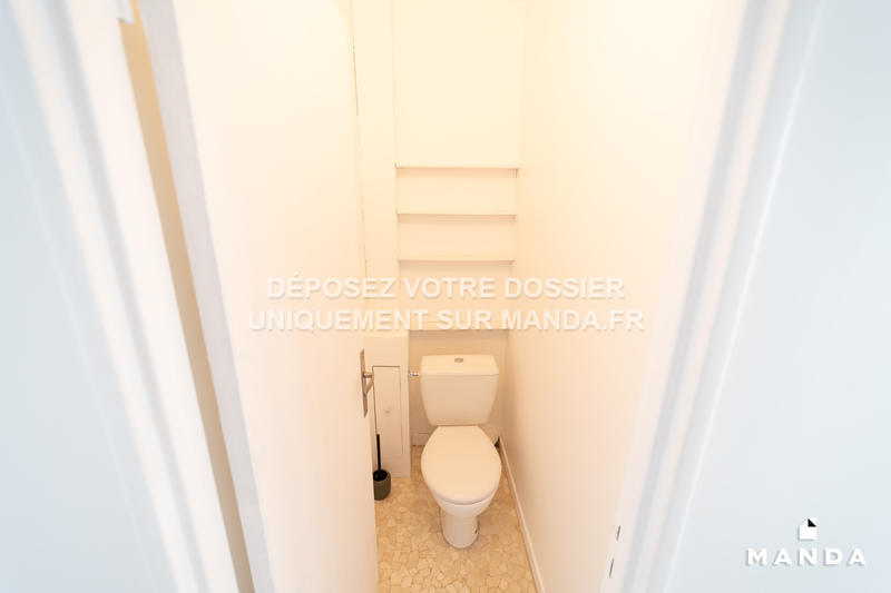 Chambre - 9 m² - 5 pièces