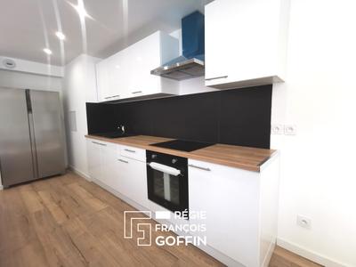 Appartement - 89 m² - 5 pièces