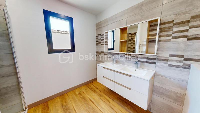 Maison - 133 m² - 6 pièces