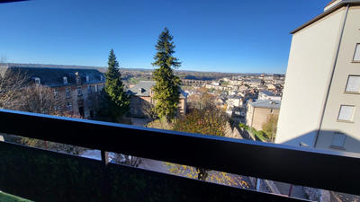 Appartement - 106 m² - 4 pièces