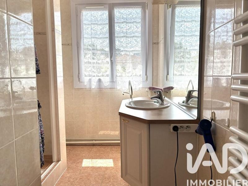 Appartement - 91 m² - 3 pièces