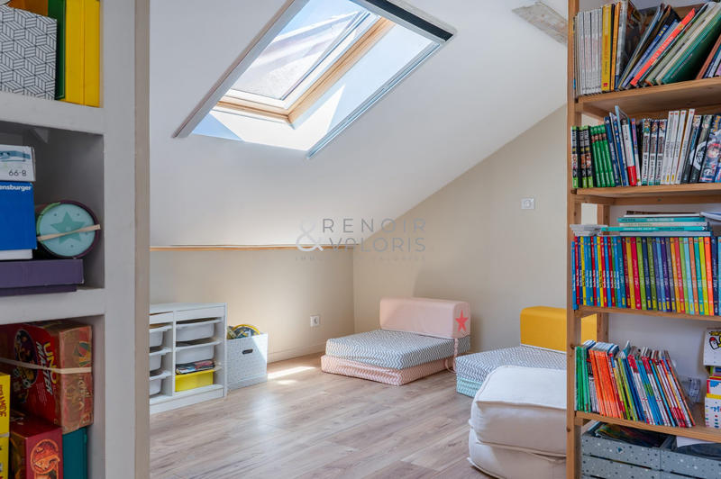 Maison - 140 m² - 7 pièces