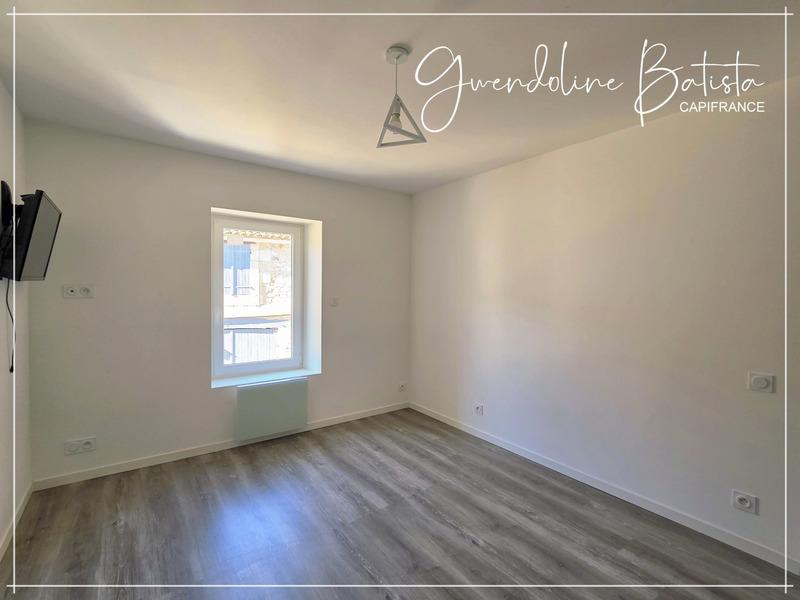 Maison de village - 225 m² - 6 pièces