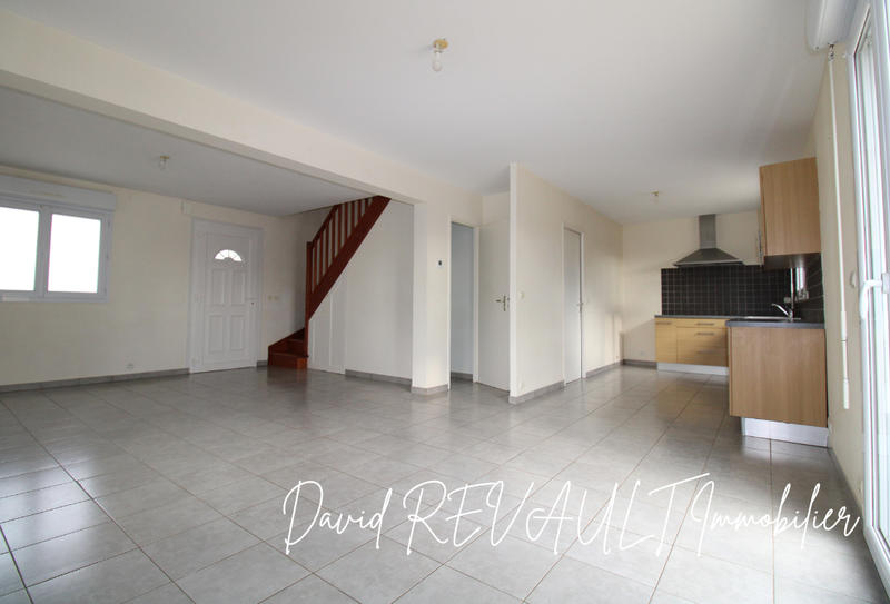 Maison - 150 m² - 10 pièces