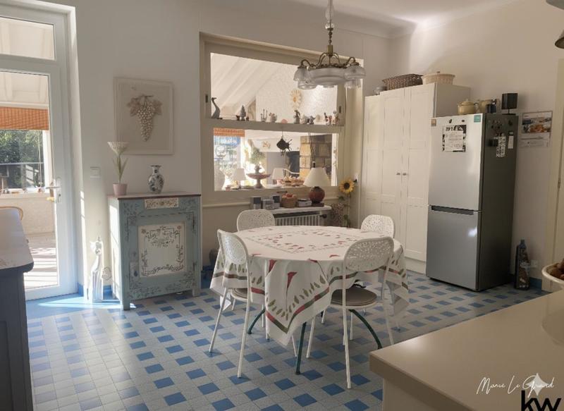 Maison - 169 m² - 7 pièces