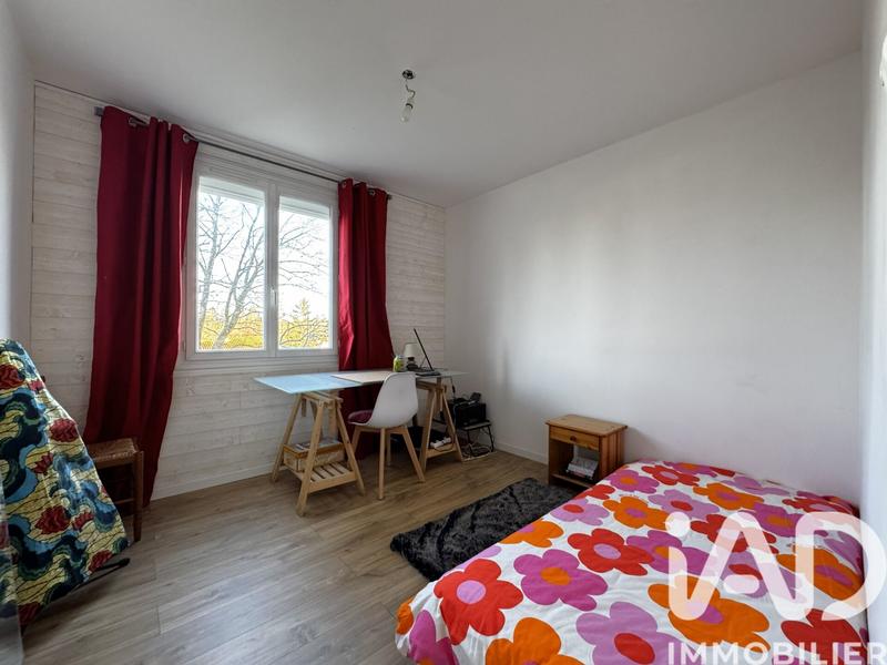 Appartement - 93 m² - 5 pièces