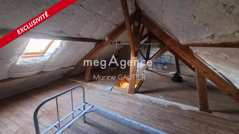 Maison en pierre - 87 m² - 6 pièces