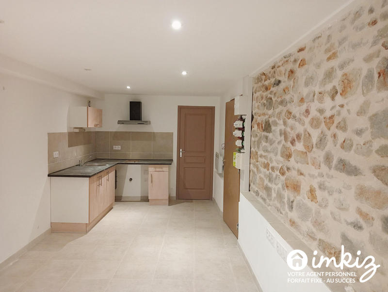 Maison - 370 m² - 10 pièces