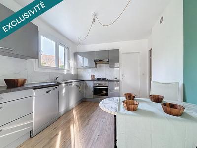 Maison - 148 m² - 7 pièces