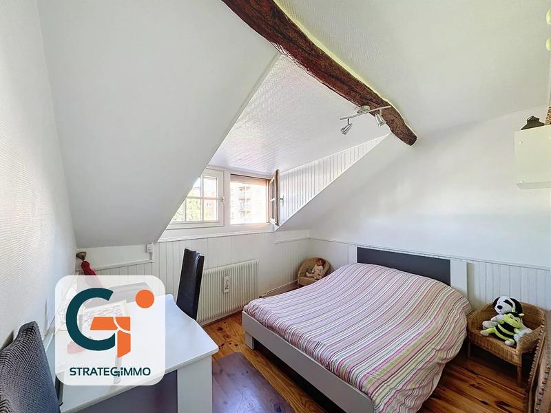 Maison de ville - 94 m² - 5 pièces