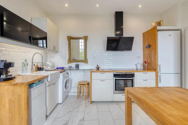 Maison - 160 m² - 4 pièces