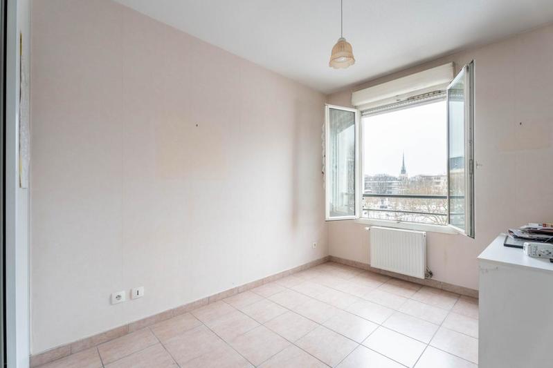 Appartement - 85 m² - 4 pièces