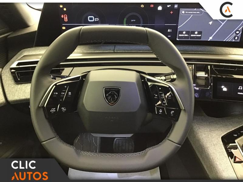 Peugeot 3008 Hybrid 145cv E-Dsc6