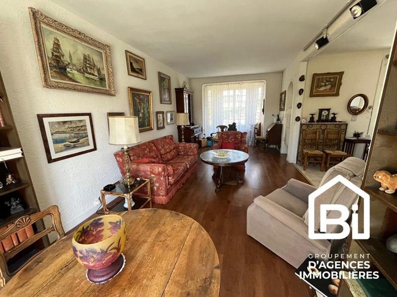 Maison - 121 m² - 5 pièces