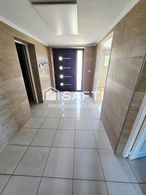 Villa - 168 m² - 5 pièces