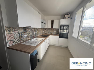 Appartement - 59 m² - 4 pièces