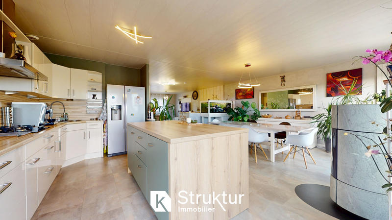 Maison - 115 m² - 5 pièces