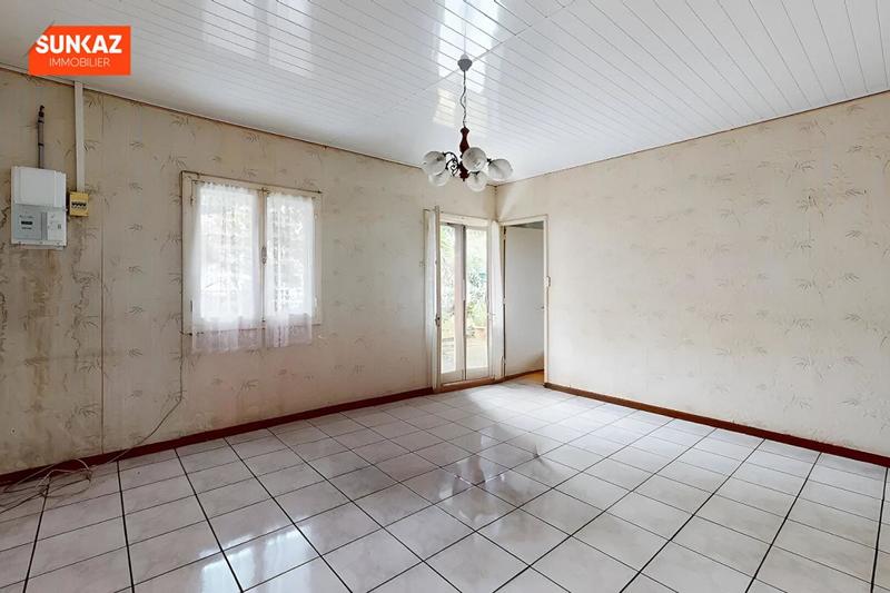 Maison - 121 m² - 4 pièces