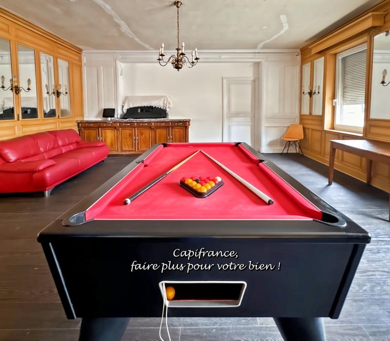 Maison - 530 m² - 13 pièces