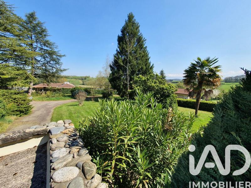 Maison de maîtres - 320 m² - 10 pièces