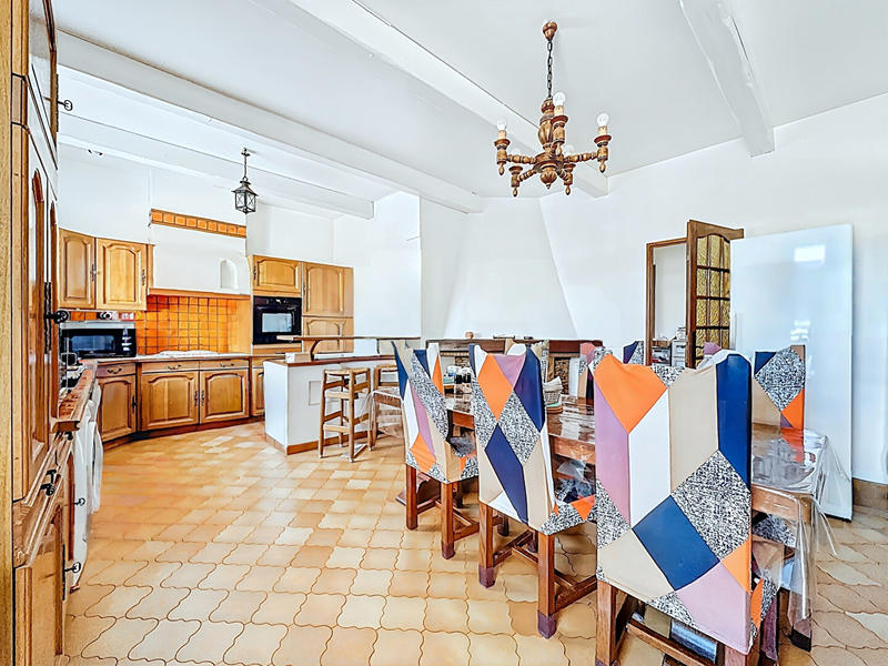 Maison - 122 m² - 4 pièces