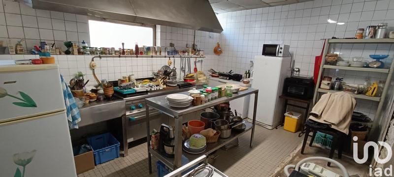 Local commercial - 282 m²