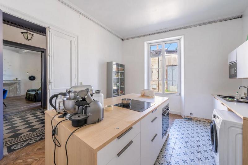 Maison - 290 m² - 8 pièces