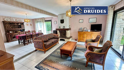 Maison - 153 m² - 7 pièces