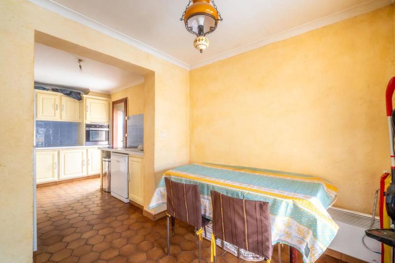 Maison - 142 m² - 7 pièces