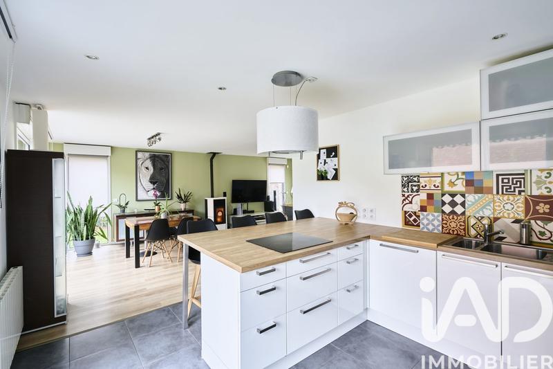 Maison - 122 m² - 6 pièces