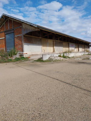 Local d'activités - 500 m²