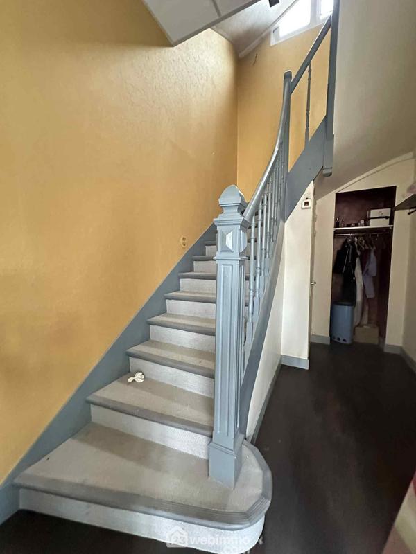 Local commercial - 626 m² - 40 pièces