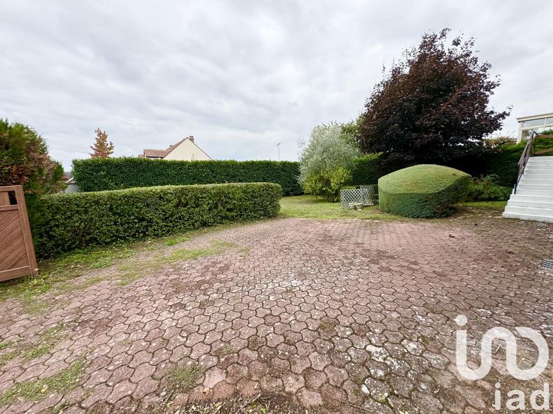 Maison - 121 m² - 6 pièces