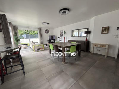 Maison - 117 m² - 6 pièces